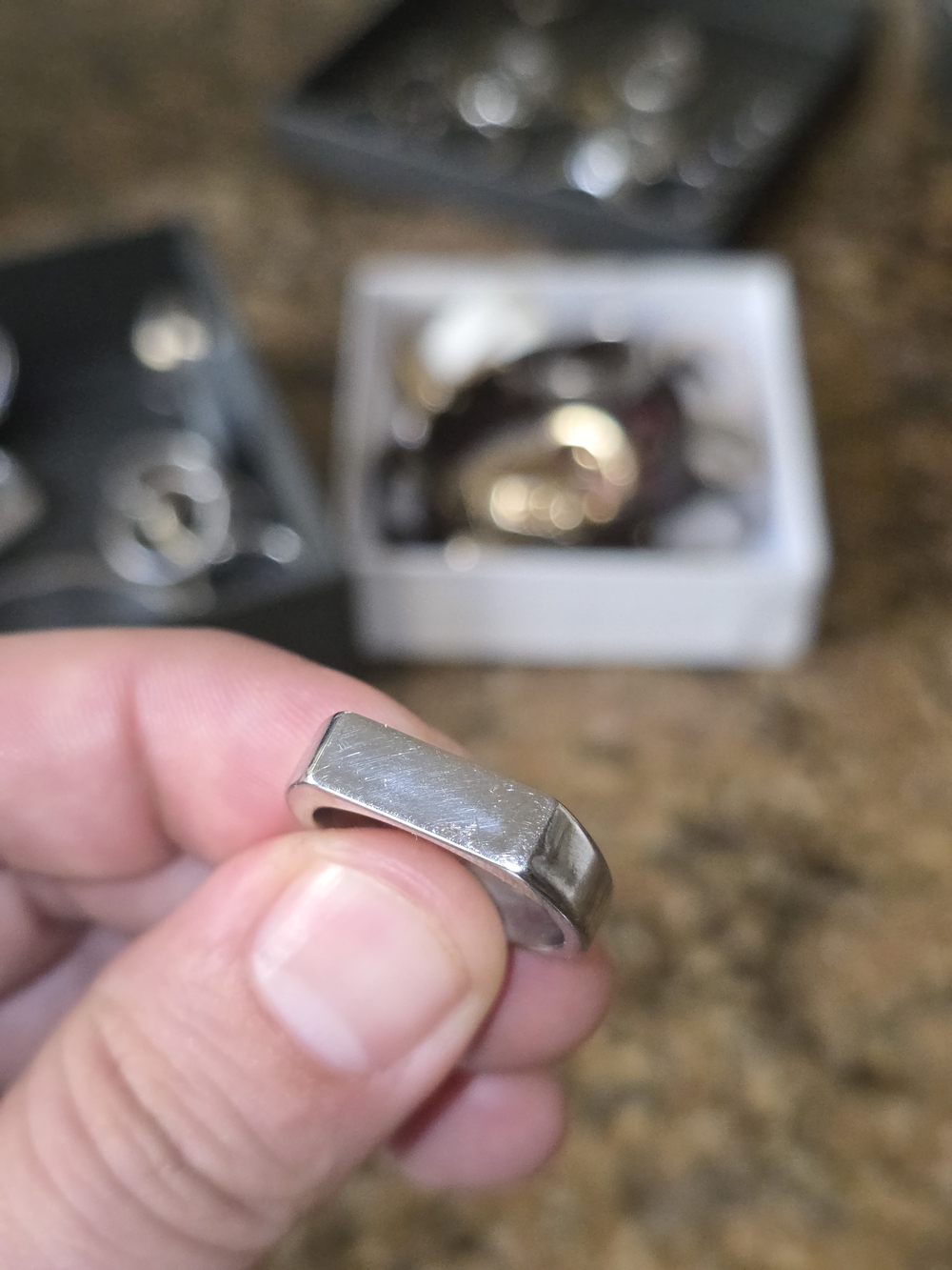 Signet Petite Rectangular Ring - Picture 2 of 5